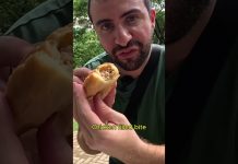 Filipino Empanada Hits Different 🇵🇭🔥#streetfood #manila #philippines